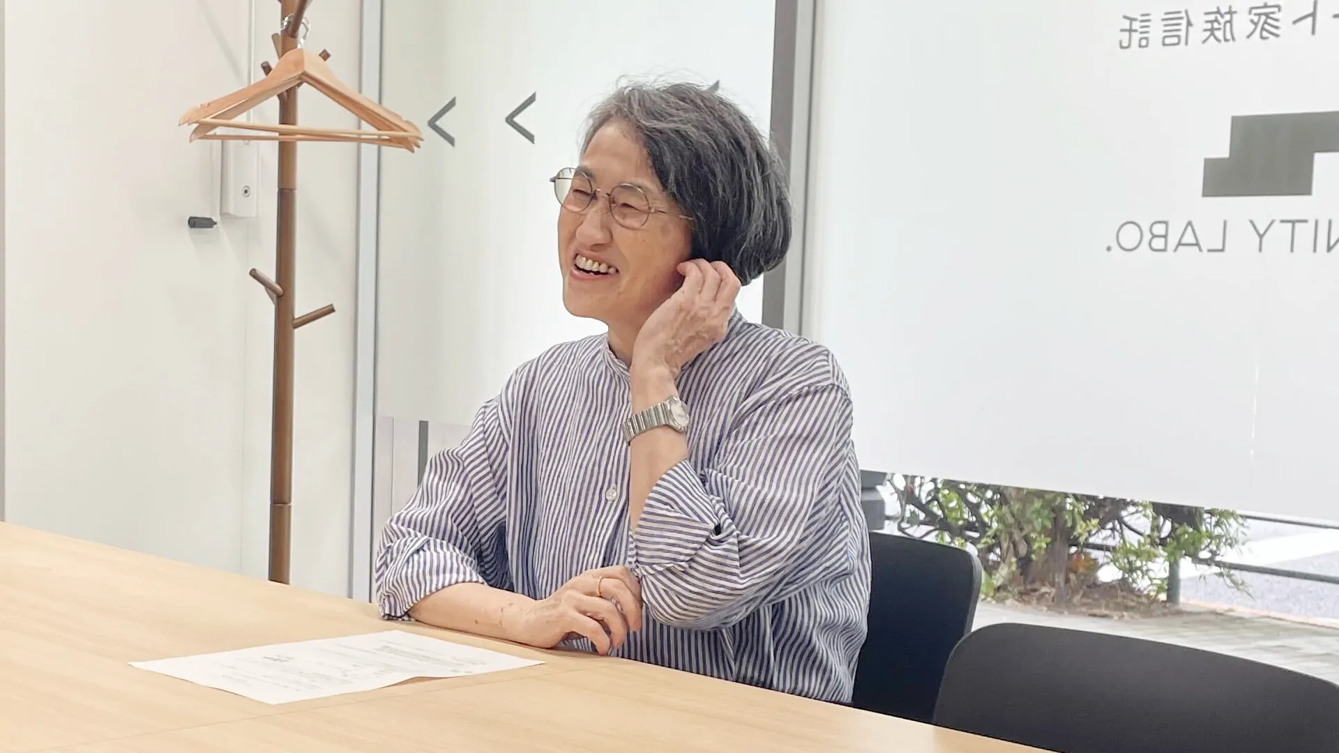 インタビューを受ける川池様