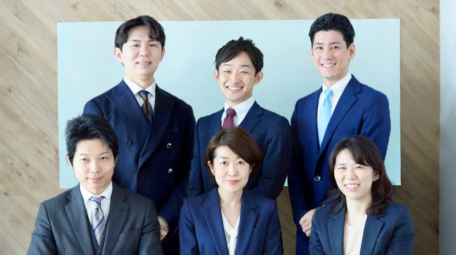 日本有数のサポート実績を持つ専門家が丁寧に対応します